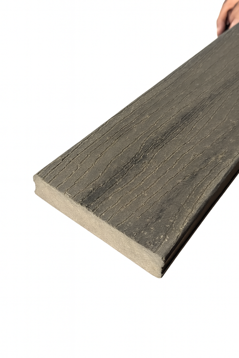 137x32 Blackbean Marina  Modwood R11 4.2m